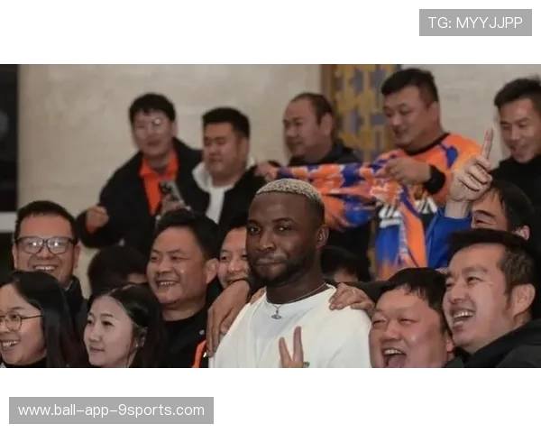 奥斯卡退役传闻令球迷震惊，俱乐部态度成看点